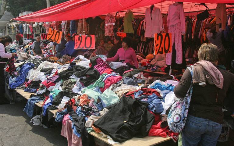 Compra vestido de paca y descubre que cuesta miles de pesos [Video] - El  Sol de Puebla | Noticias Locales, Policiacas, sobre México, Puebla y el  Mundo