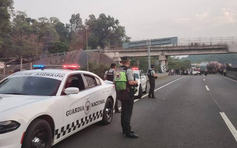 Bloqueo sobre la autopista México-Tuxpan cumple más de 20 horas – El Sol de Puebla