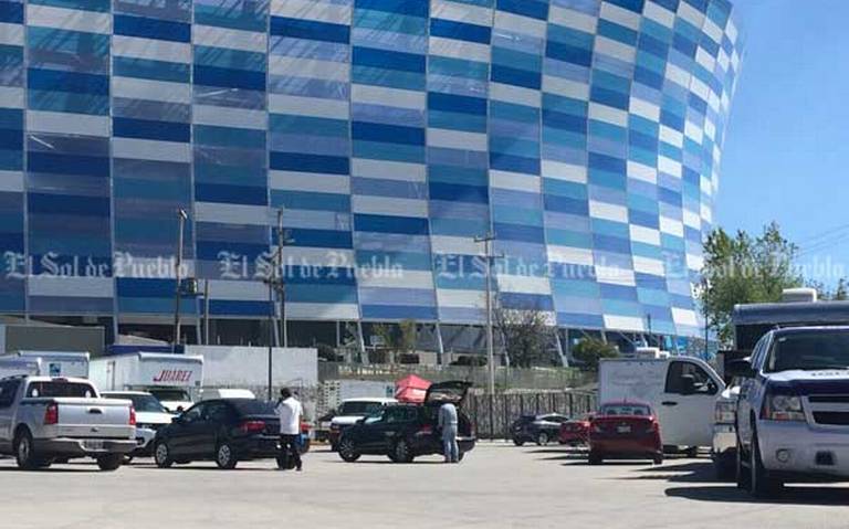 Graban serie “Club de Cuervos” en el Estadio Cuauhtémoc - El Sol de Puebla  | Noticias Locales, Policiacas, sobre México, Puebla y el Mundo