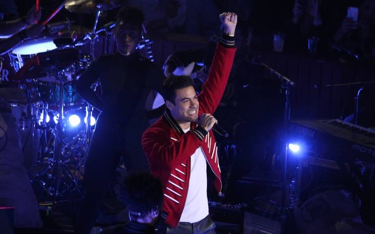 Seduce Carlos Rivera a sus fans en el Palenque de la Feria de Puebla - El  Sol de Puebla | Noticias Locales, Policiacas, sobre México, Puebla y el  Mundo