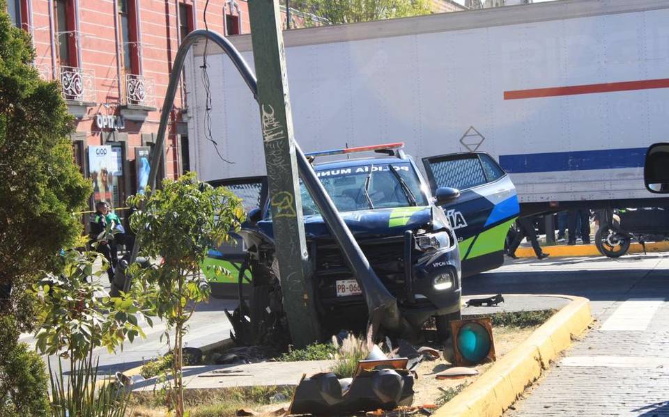 Un policía lesionado deja choque múltiple entre camión, patrulla y  motopatrulla - El Sol de Puebla | Noticias Locales, Policiacas, sobre  México, Puebla y el Mundo