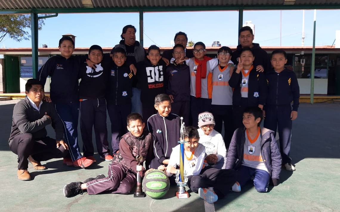 Rompen la mala racha, ganan campeonato regional de basquetbol tras 30 años  sin un logro Puebla - El Sol de Puebla | Noticias Locales, Policiacas,  sobre México, Puebla y el Mundo