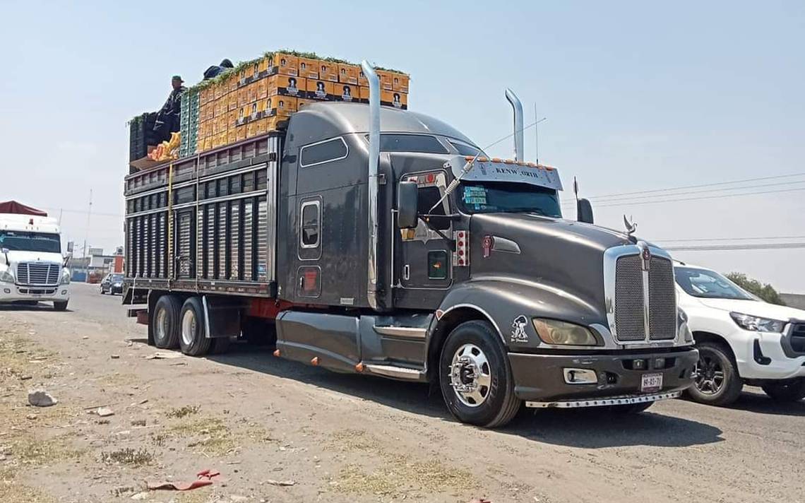 Autopista México Puebla: Sujetos Armados Roban Camioneta Y Se Llevan A