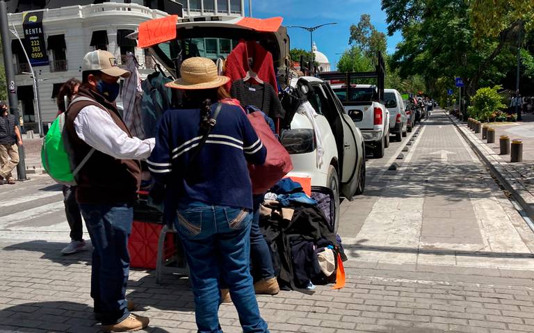 De ropa a juguetes, hacen del Paseo Bravo un tianguis de cajuelas - El Sol  de Puebla | Noticias Locales, Policiacas, sobre México, Puebla y el Mundo