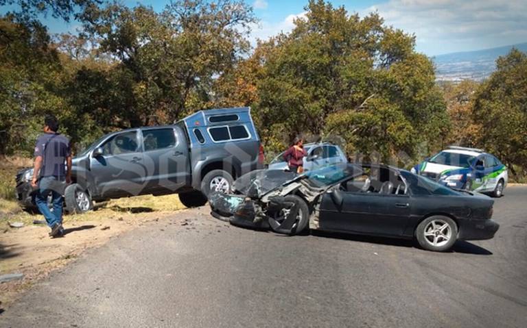 Aparatoso accidente deja cuatro lesionados en carretera a Santa Cruz  Alpuyeca - El Sol de Puebla | Noticias Locales, Policiacas, sobre México,  Puebla y el Mundo