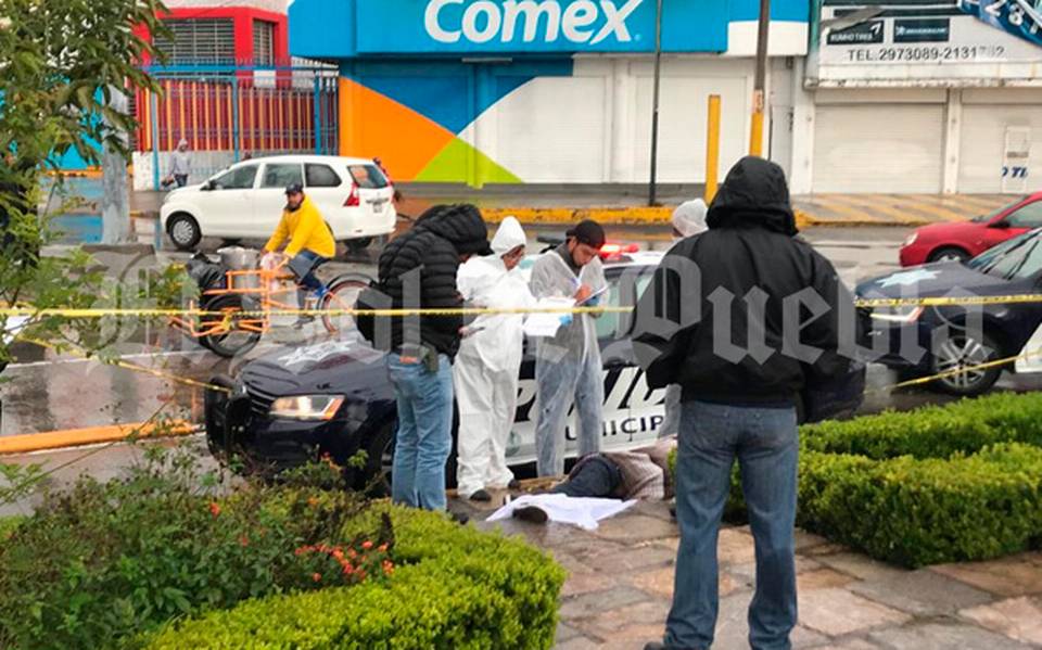 Video] Muere en la fuente de la China Poblana Puebla muerto hipotermia - El  Sol de Puebla | Noticias Locales, Policiacas, sobre México, Puebla y el  Mundo